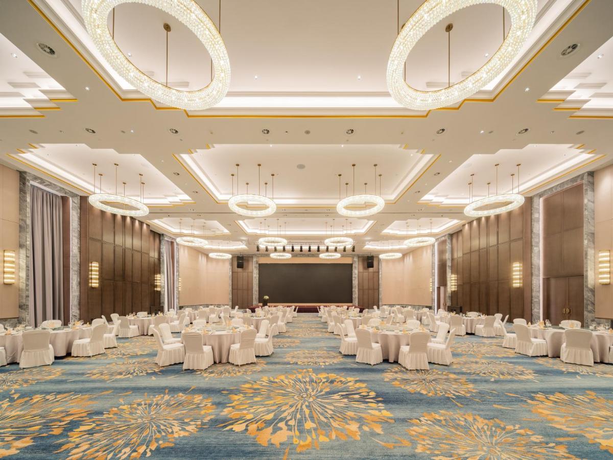 Holiday Inn Zhengzhou Zhongzhou By Ihg Екстериор снимка