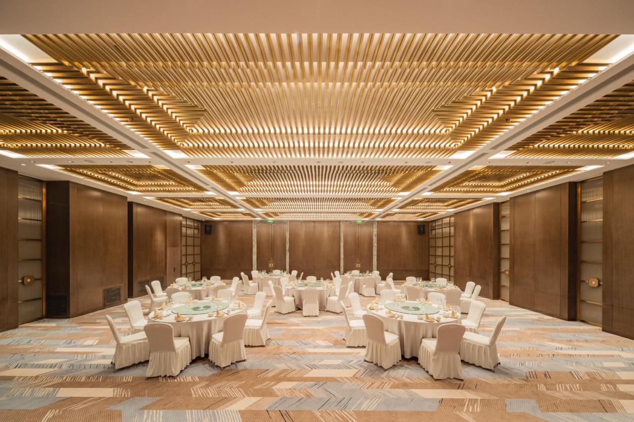 Holiday Inn Zhengzhou Zhongzhou By Ihg Екстериор снимка