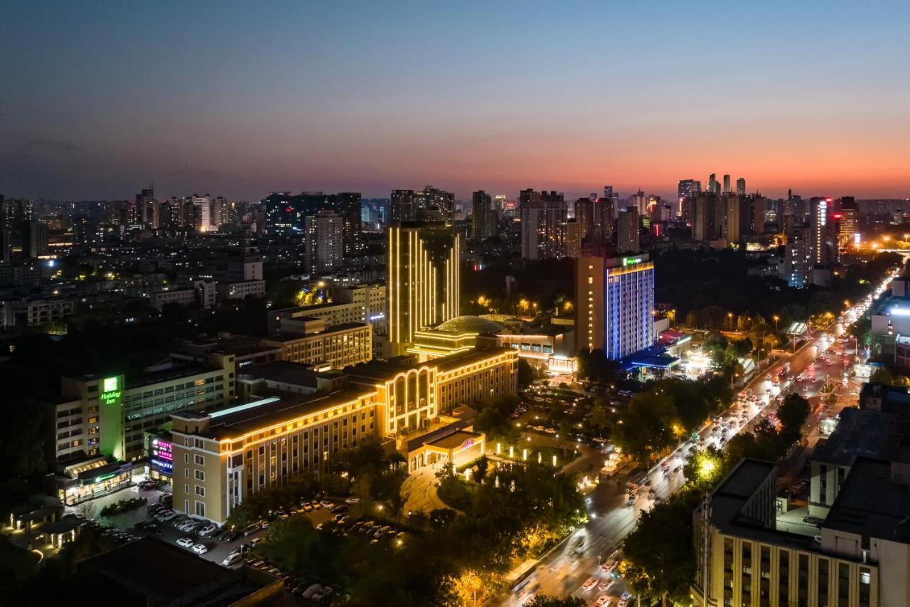 Holiday Inn Zhengzhou Zhongzhou By Ihg Екстериор снимка
